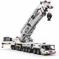 Modellansicht des Liebherr Krans LTM 11200 von Mould King 17007 (weiß)